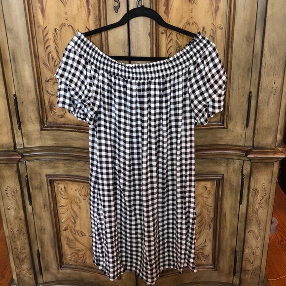 Xhilaration Dresses & Skirts - NWT Xhilaration dress